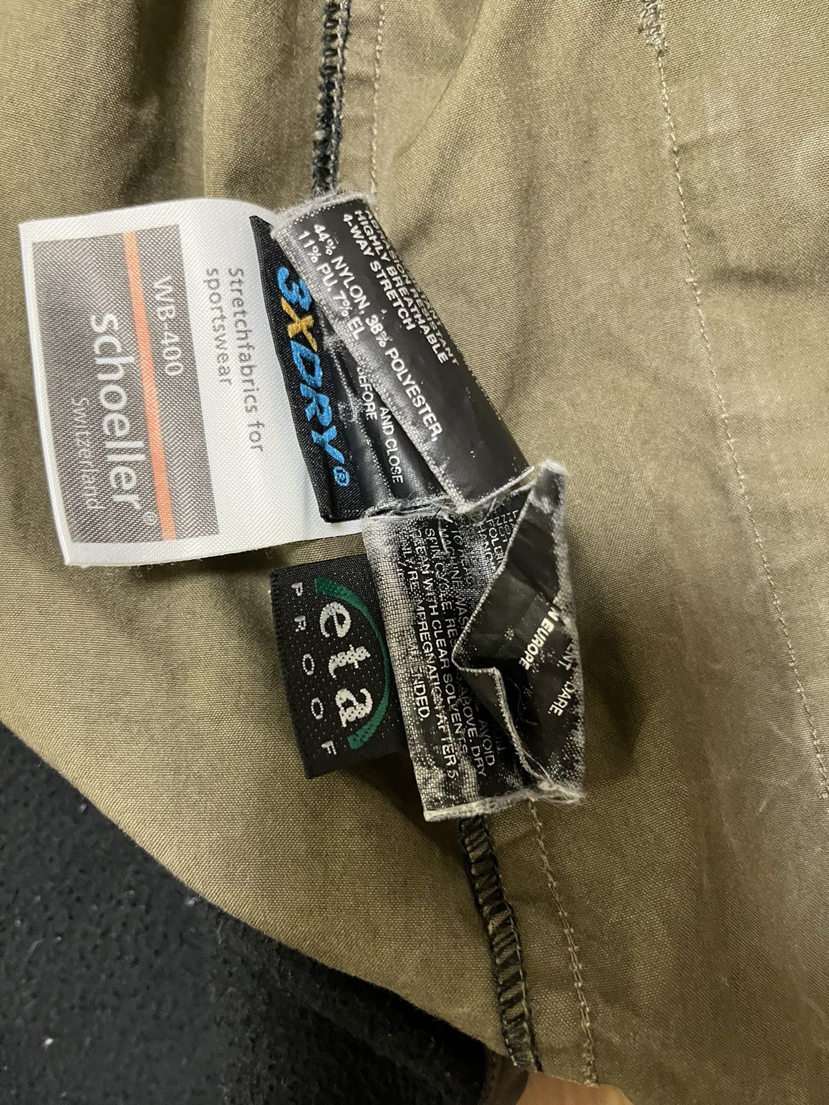 Acronym Acronym HY-J3S tactical jacket (XL) Size US XL / EU 56 / 4 - 25 Thumbnail
