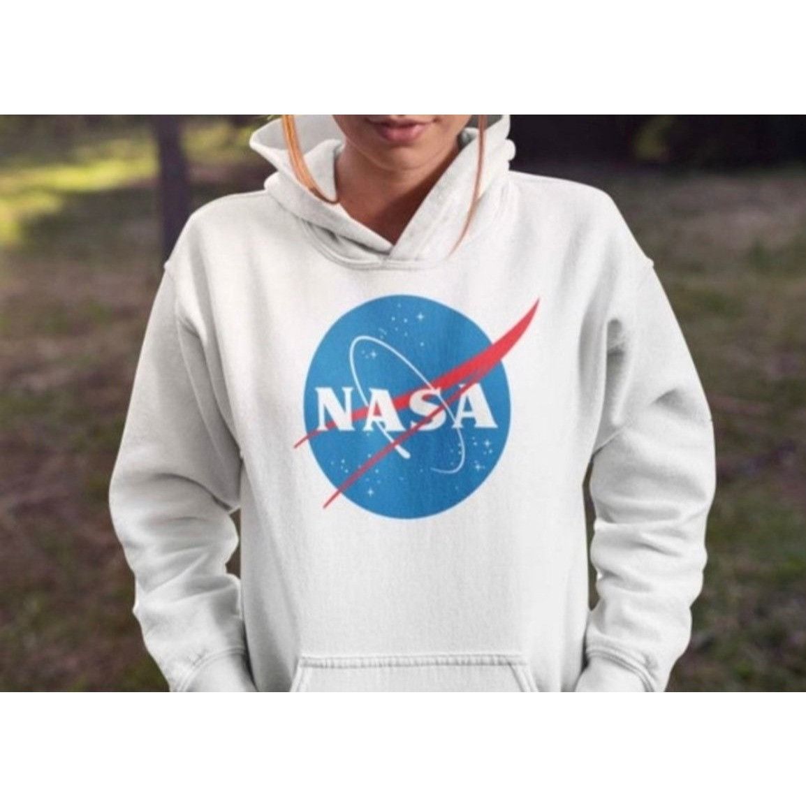 Zumiez Men s Pullover Hoodies Grailed