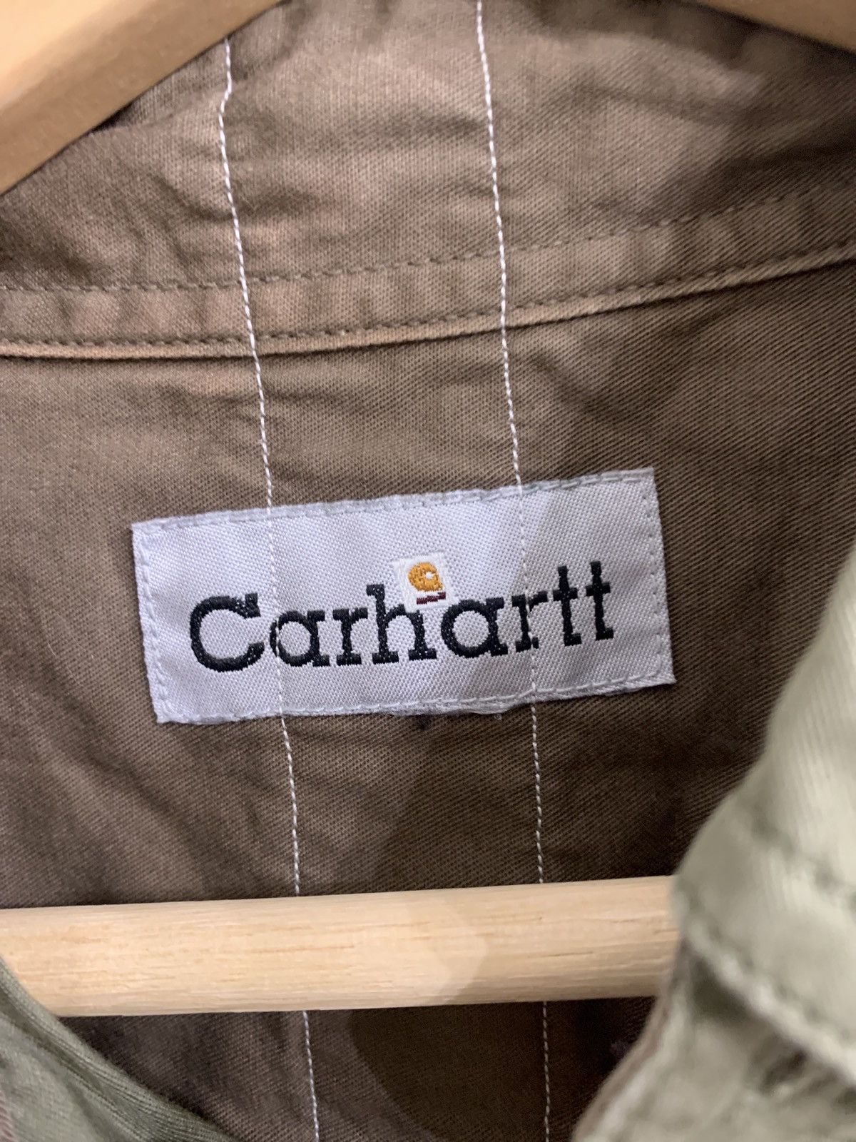 Carhartt × Japanese Brand × Vintage BUTTON DOWN CARHARTT LONG SLEEVE SZ L Size US L / EU 52-54 / 3 - 4 Thumbnail
