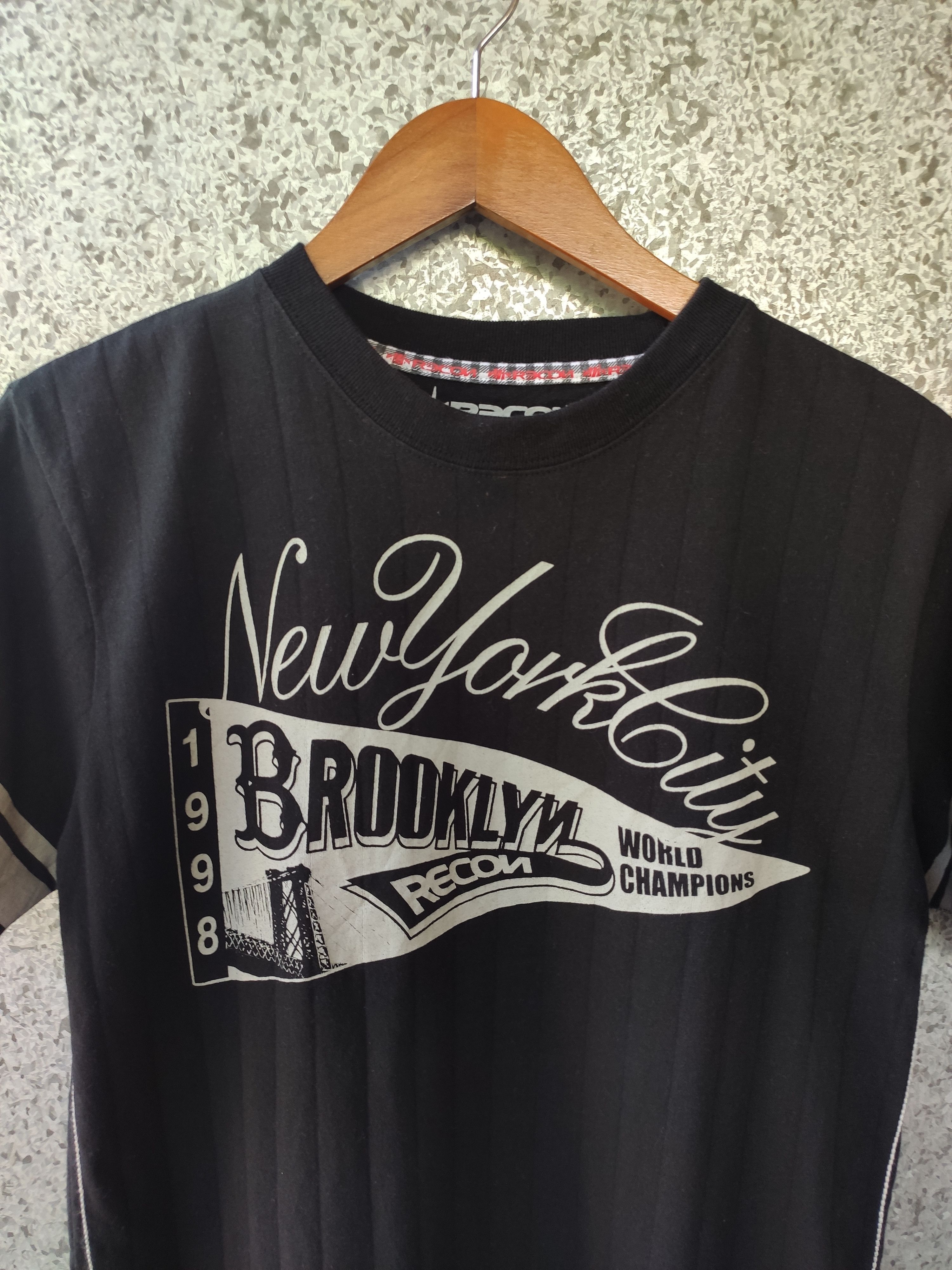Brooklyn Clothing 🔥 Recon t shirt New York city Size US M / EU 48-50 / 2 - 2 Thumbnail