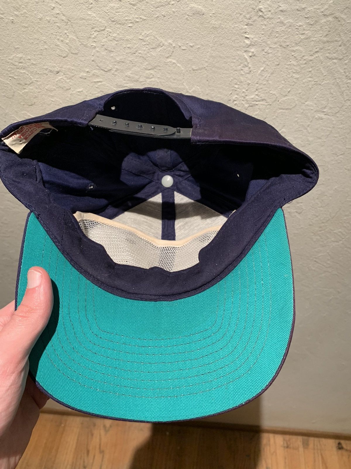 Vintage *RARE* Vintage Smith & Wesson Patch Embroidered SnapBack Hat Size ONE SIZE - 2 Thumbnail