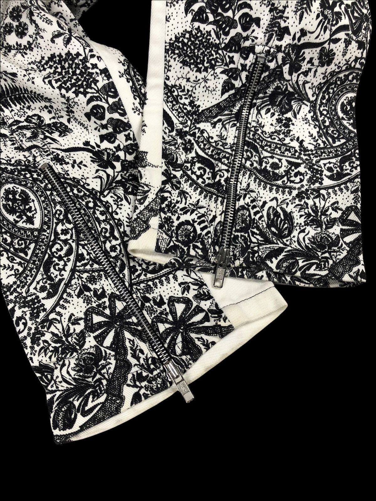 Marjan Pejoski Archive Marjan Pejoski Paisley Design Ankle Denim Size US 32 / EU 48 - 9 Thumbnail