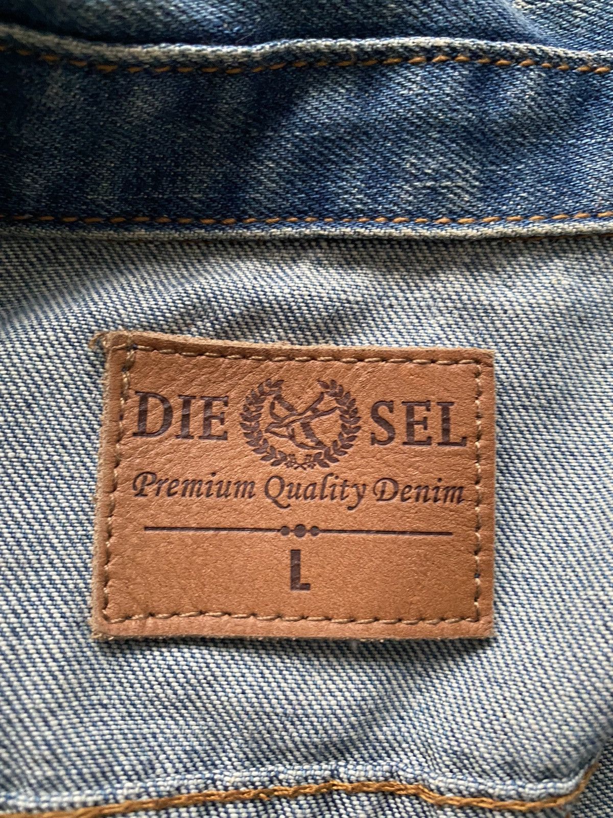 Diesel Diesel denim distressed jacket Size US L / EU 52-54 / 3 - 9 Thumbnail