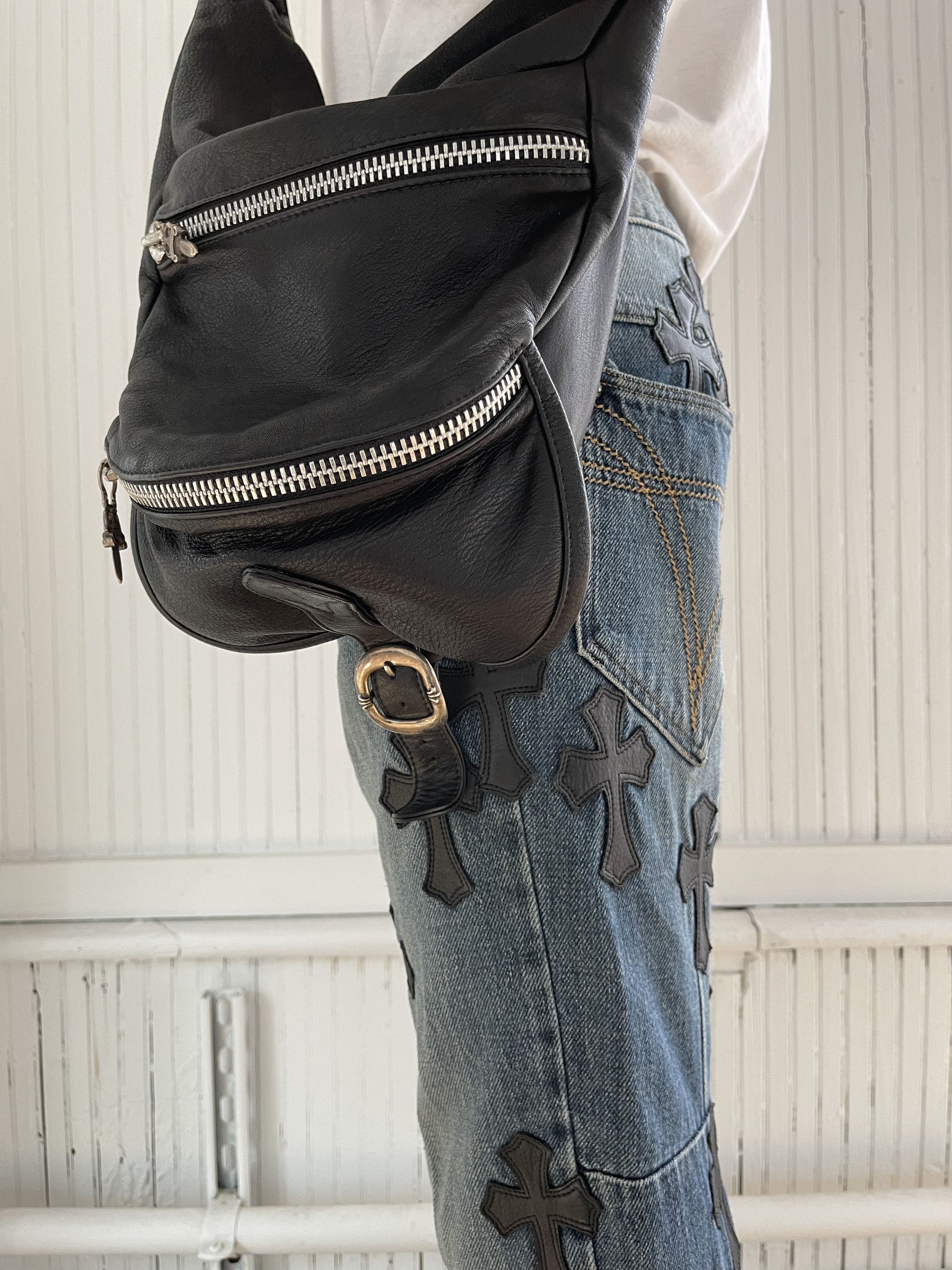 CHROME HEARTS SNAT PACK MINI Gunslinger Waist Pouch Bag body