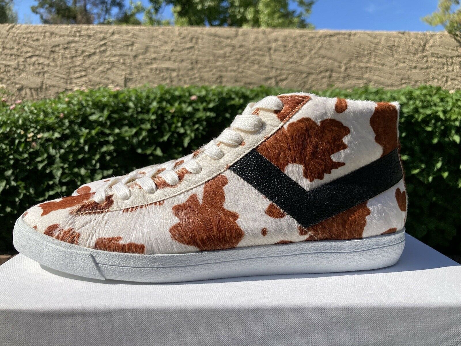PONY PONY x Snoop Dogg Doggy Biscuitz size 10 SNEAKERS paisley