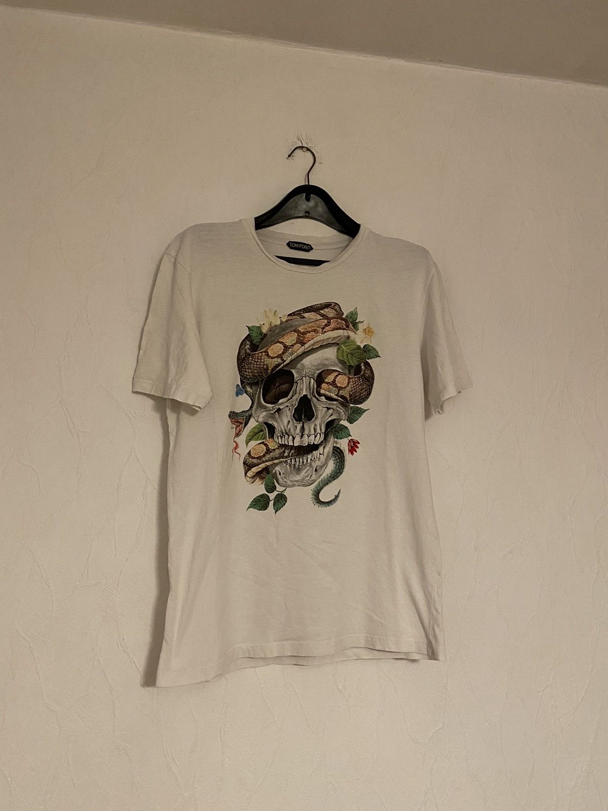Tom Ford Tom Ford tee rare snake and skull Size US M / EU 48-50 / 2 - 1 Thumbnail