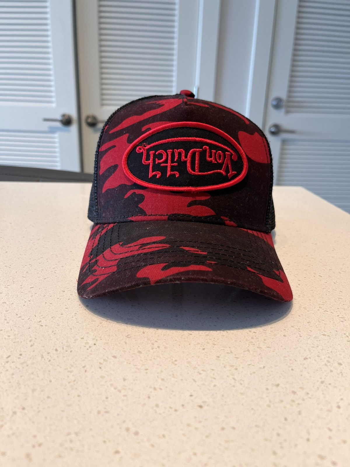 EXCLUSIVE LIMITED EDITION VON DUTCH
