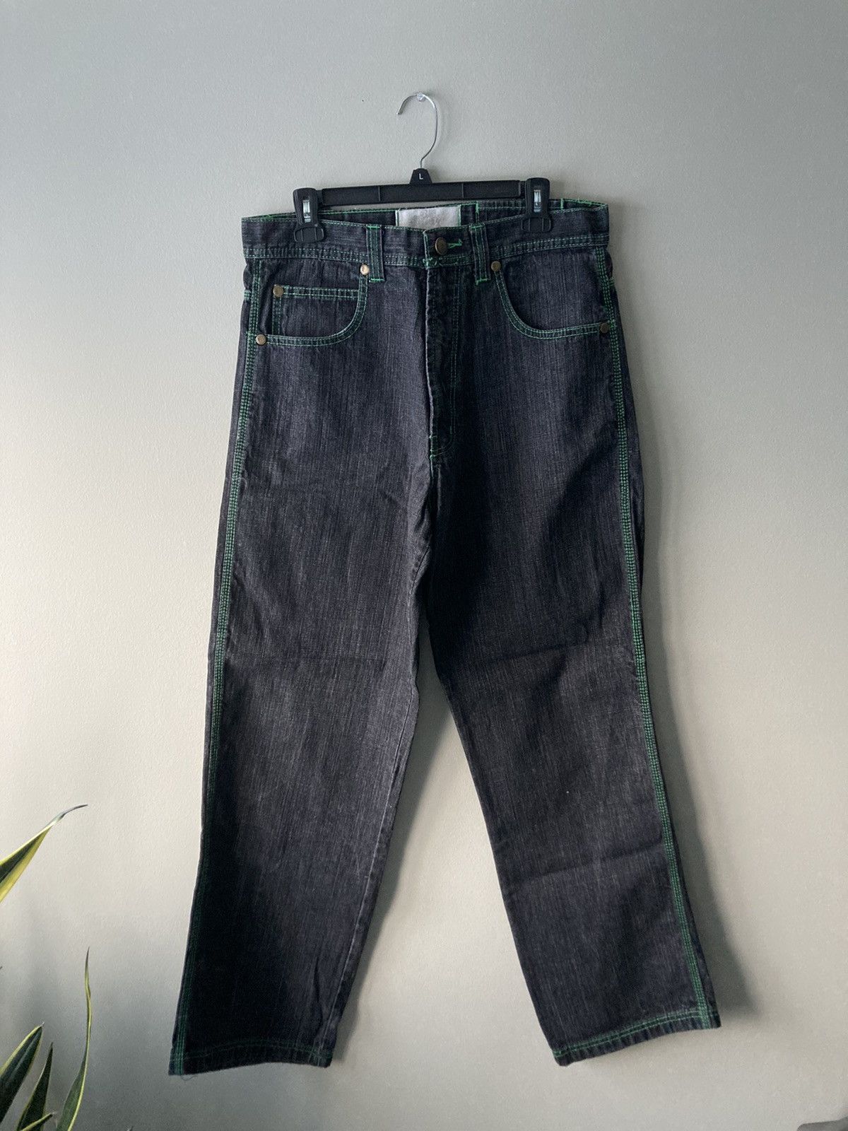 Vintage VINTAGE GREEN STITCHING STREETWEAR DENIM PANTS Size US 32 / EU 48 - 1 Thumbnail