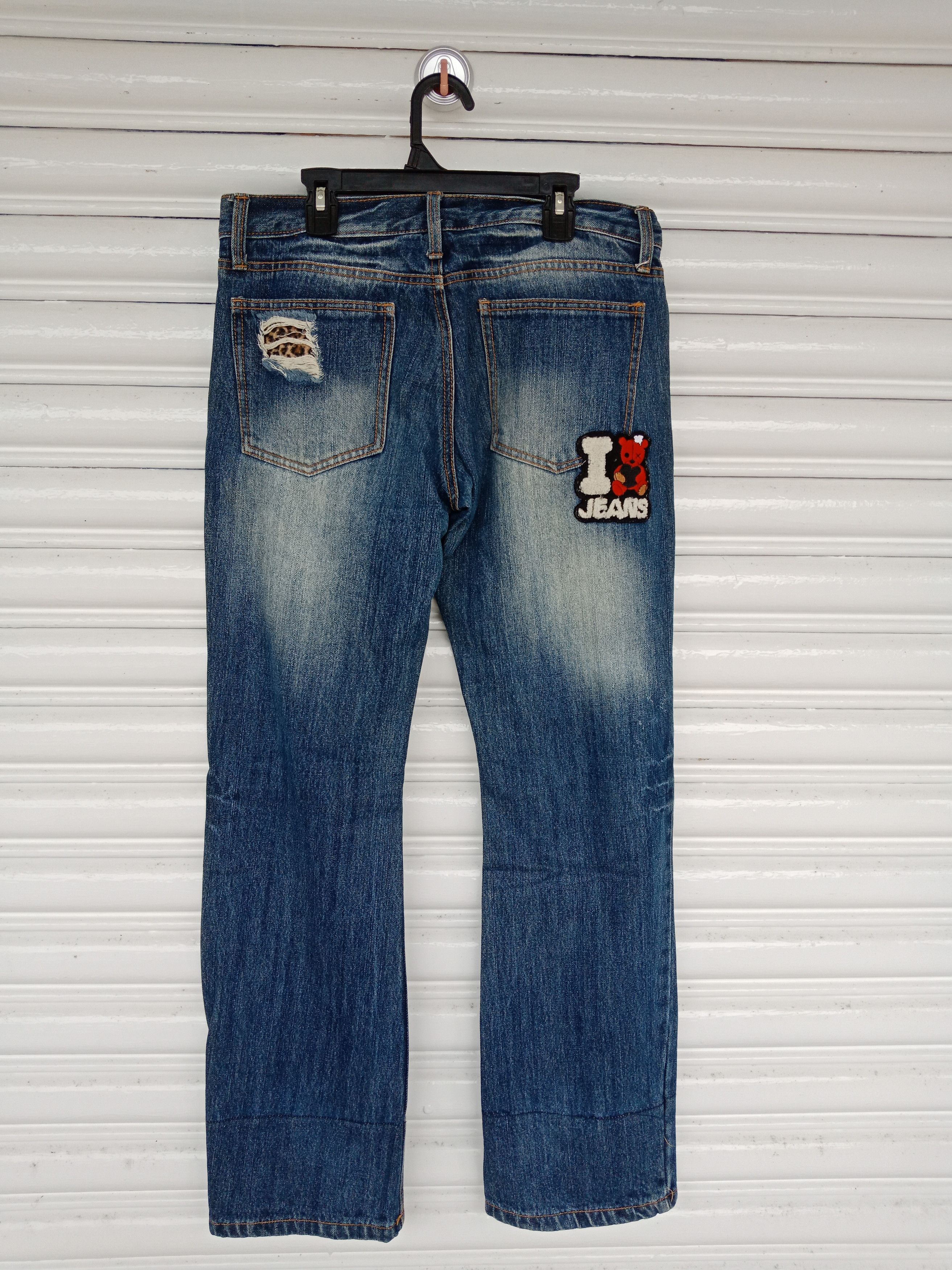 In The Attic Japanese Brand Patches Leopard Distressed Denim Size US 32 / EU 48 - 2 Thumbnail