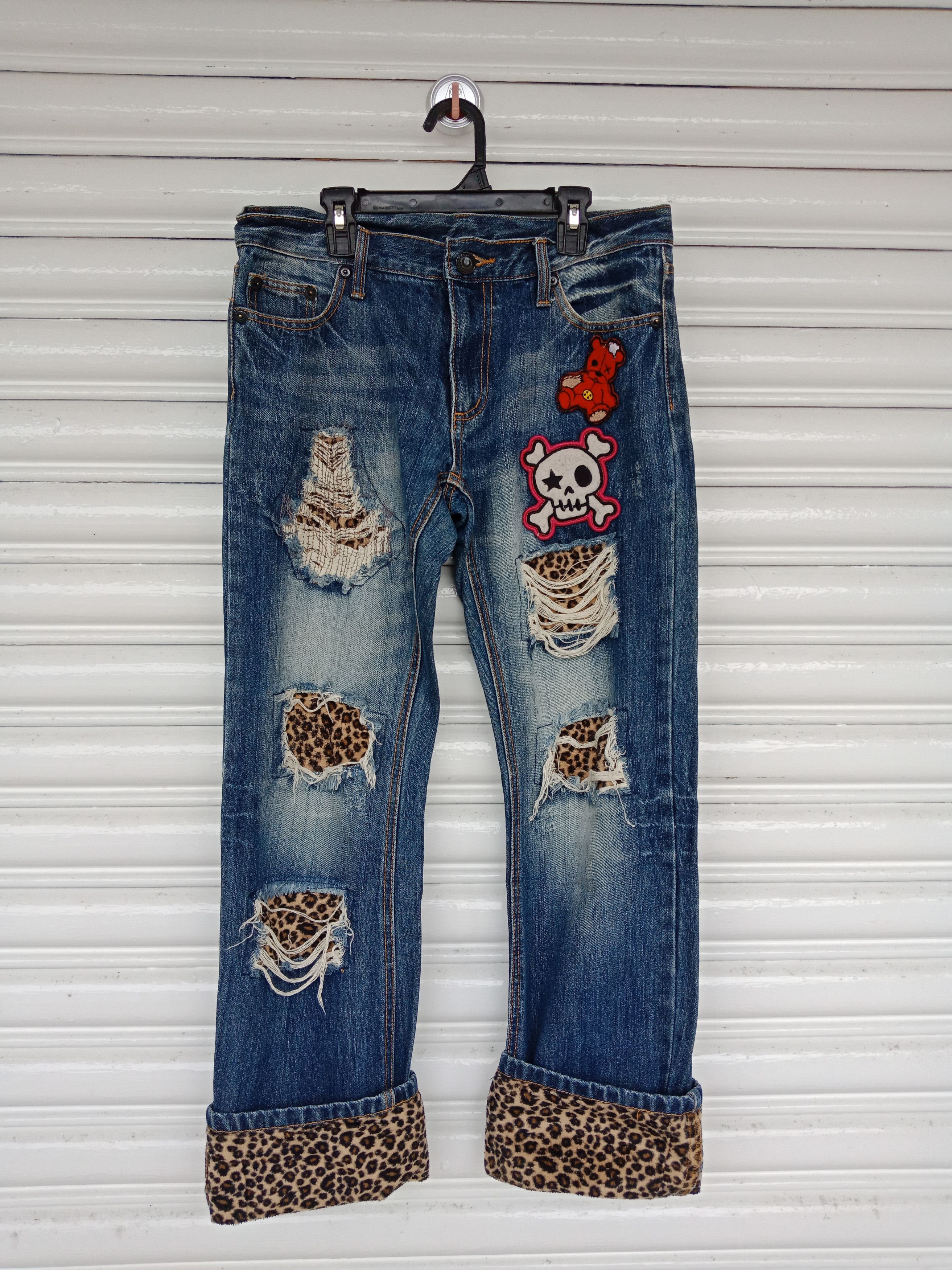 In The Attic Japanese Brand Patches Leopard Distressed Denim Size US 32 / EU 48 - 3 Thumbnail