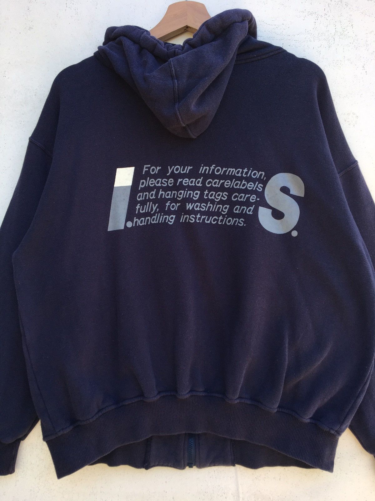 Japanese Brand Rare Vintage Issey Miyake Hoodie Care Label Size US L / EU 52-54 / 3 - 5 Thumbnail