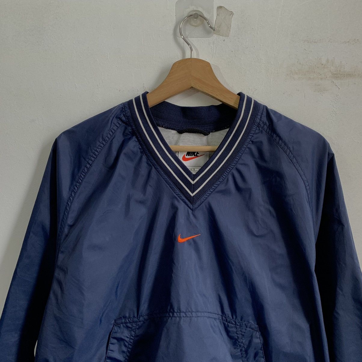 Nike Vintage Nike Centre Swoosh pullover windbreaker Size US L / EU 52-54 / 3 - 2 Thumbnail