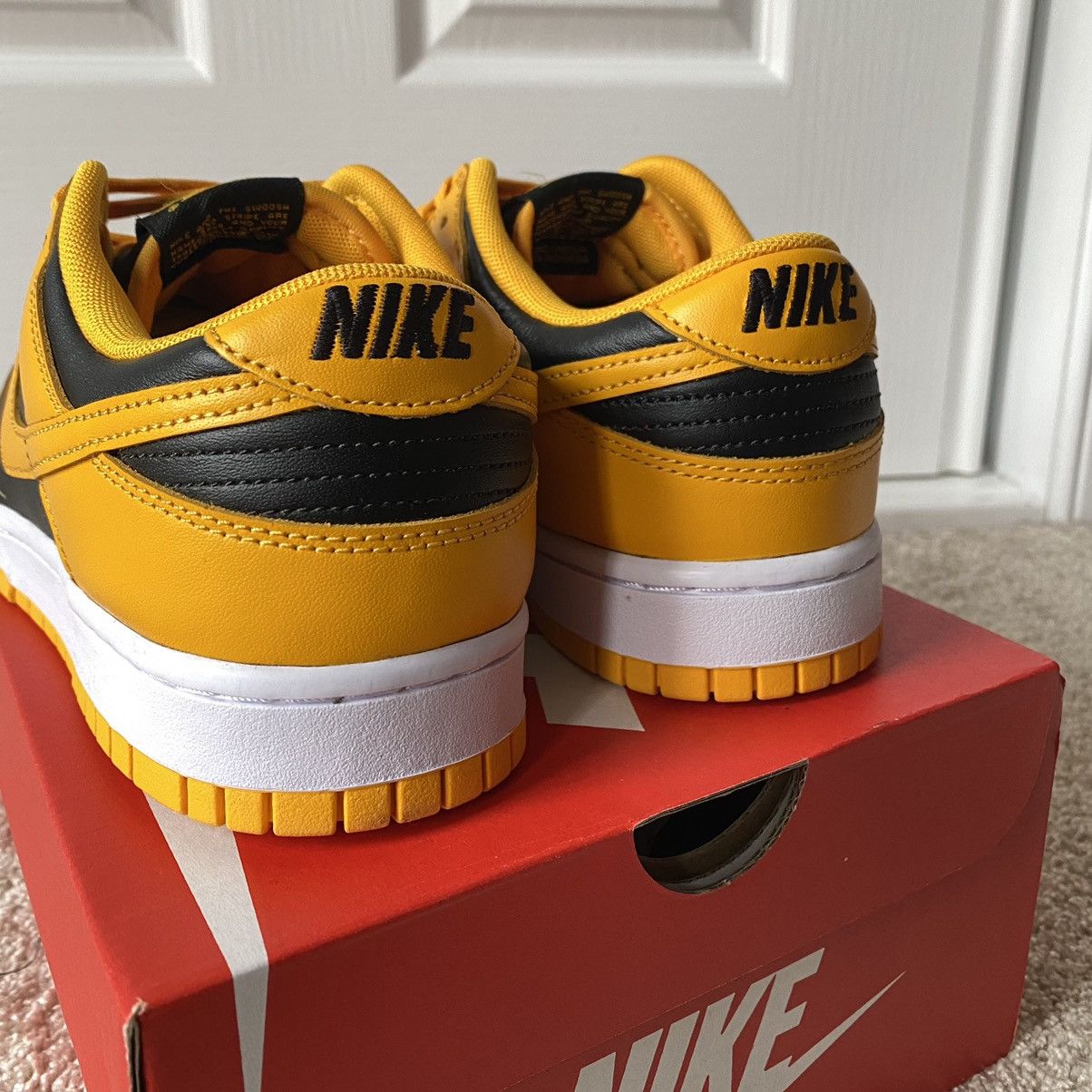 Nike Nike Dunk Low Goldenrod Yellow Size US 9 / EU 42 - 6 Thumbnail