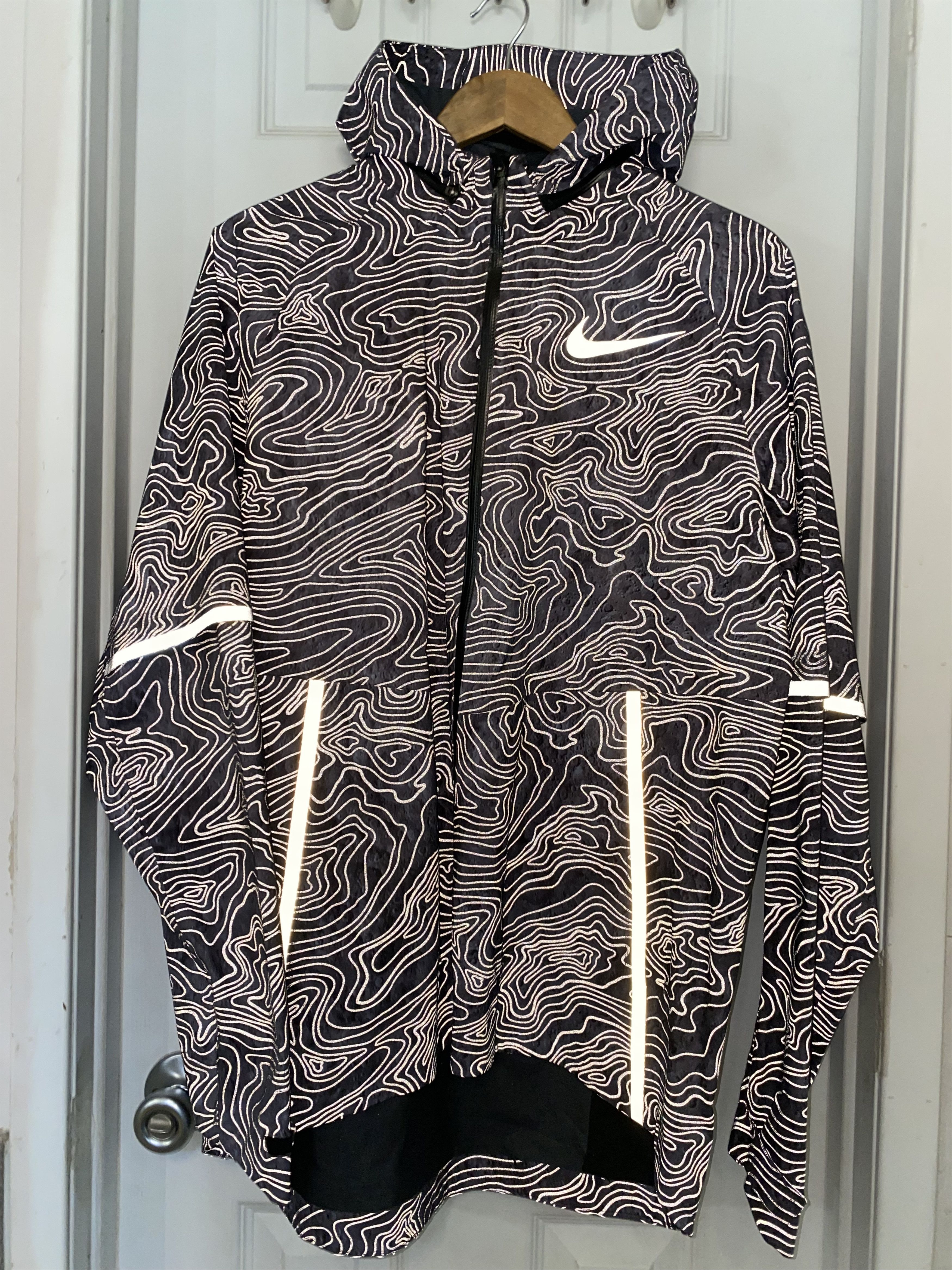 Nike solstice hot sale track jacket