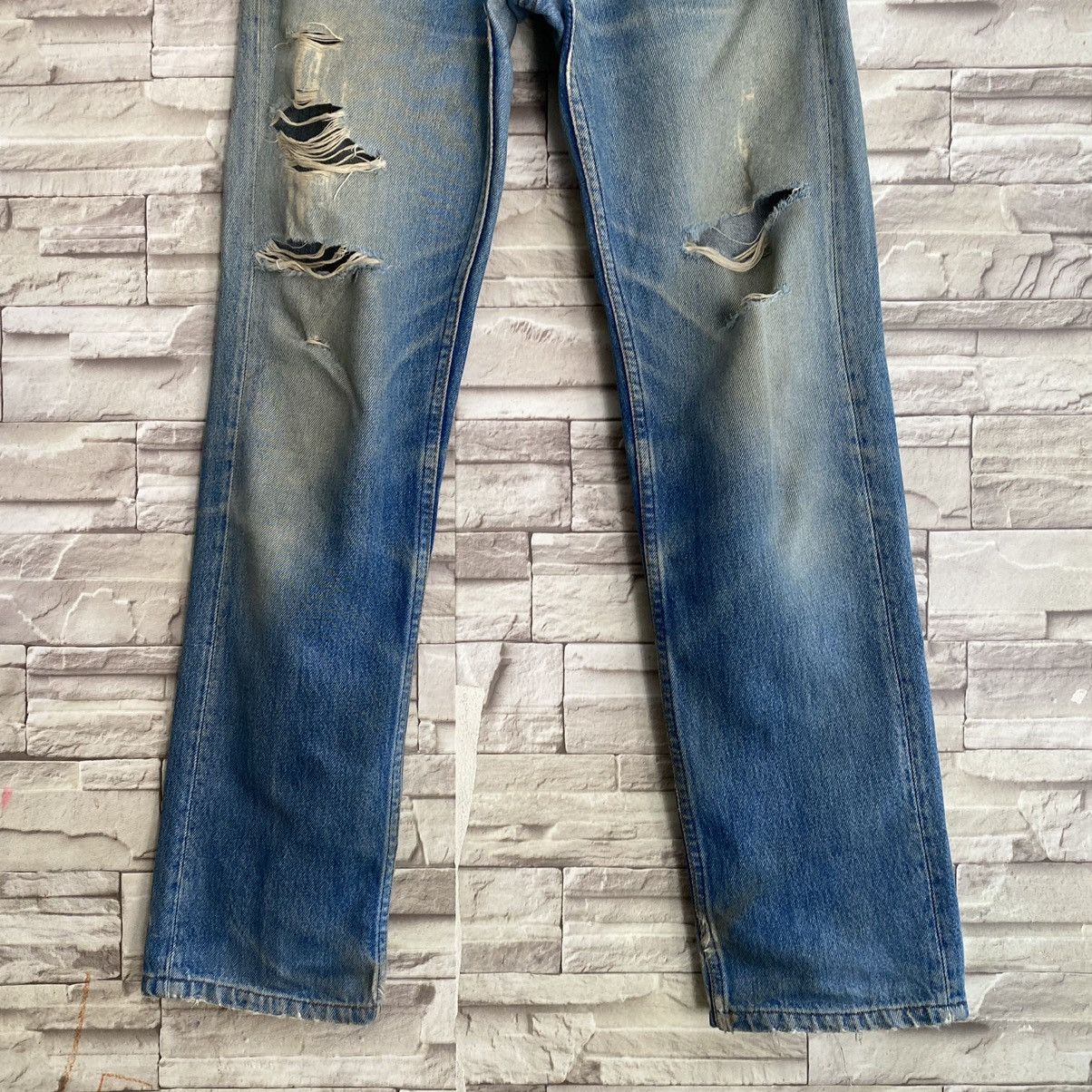 Levi's Vintage 80s Levis 501 Grunge Distressed Jeans 28x30 Size US 28 / EU 44 - 5 Thumbnail