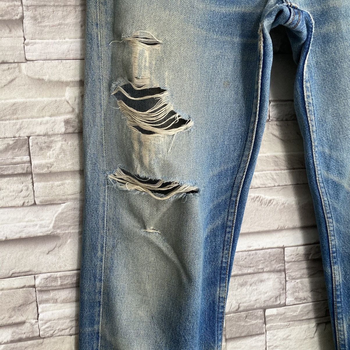 Levi's Vintage 80s Levis 501 Grunge Distressed Jeans 28x30 Size US 28 / EU 44 - 6 Thumbnail