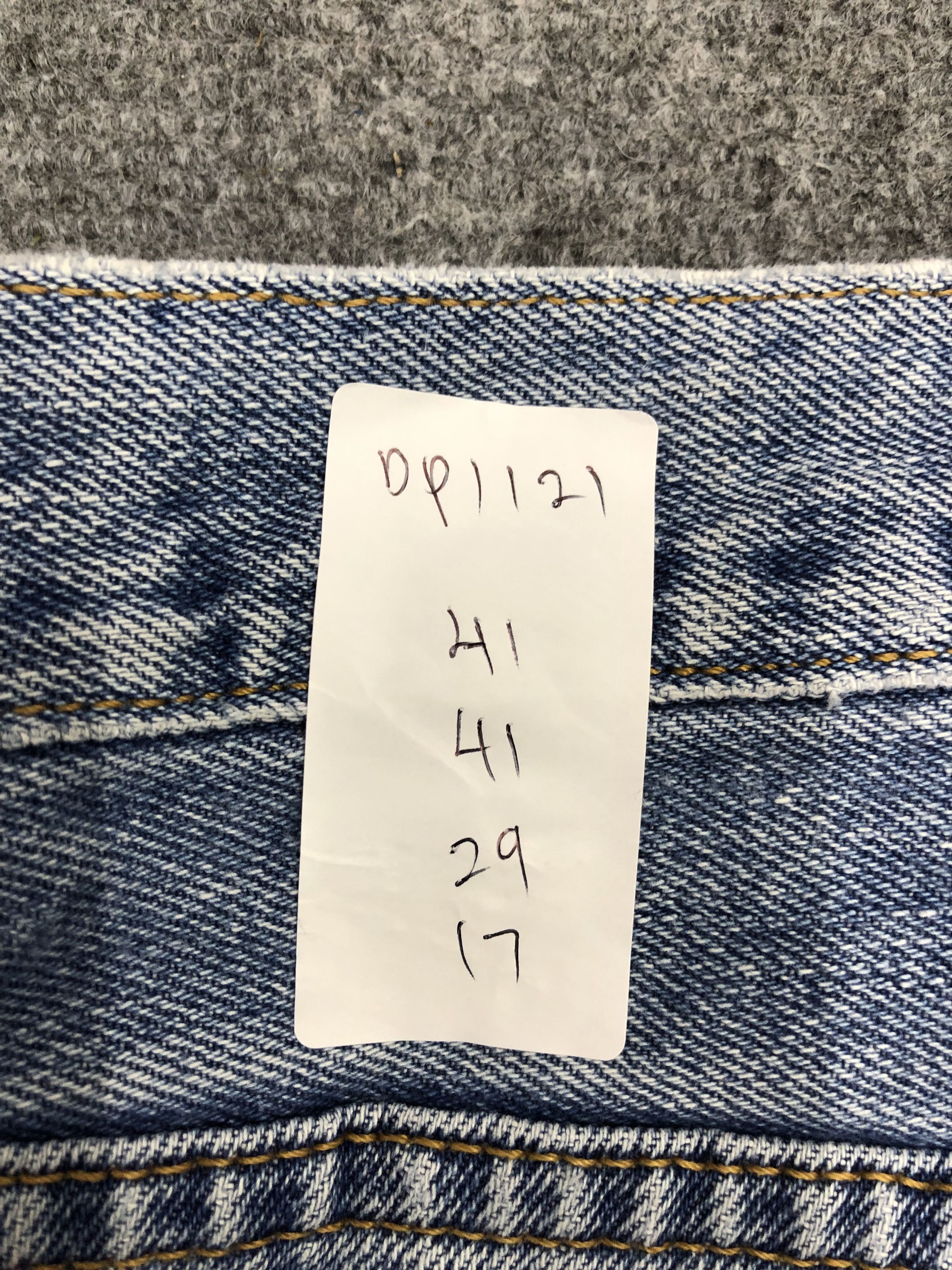 Levi's Vintage Levis 550 Relaxed Fit Big Sized Denim DP1121 Size US 41 - 11 Thumbnail