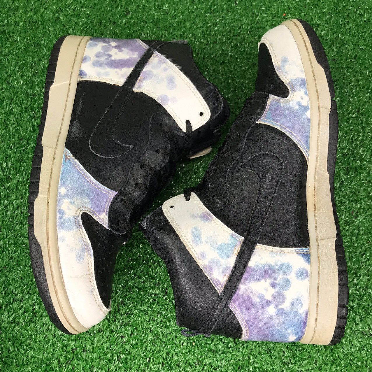 Nike 2009 Nike Dunk High Tie Dye Splatter Womens Sz 7.5 Size US 7.5 / EU 40-41 - 2 Thumbnail