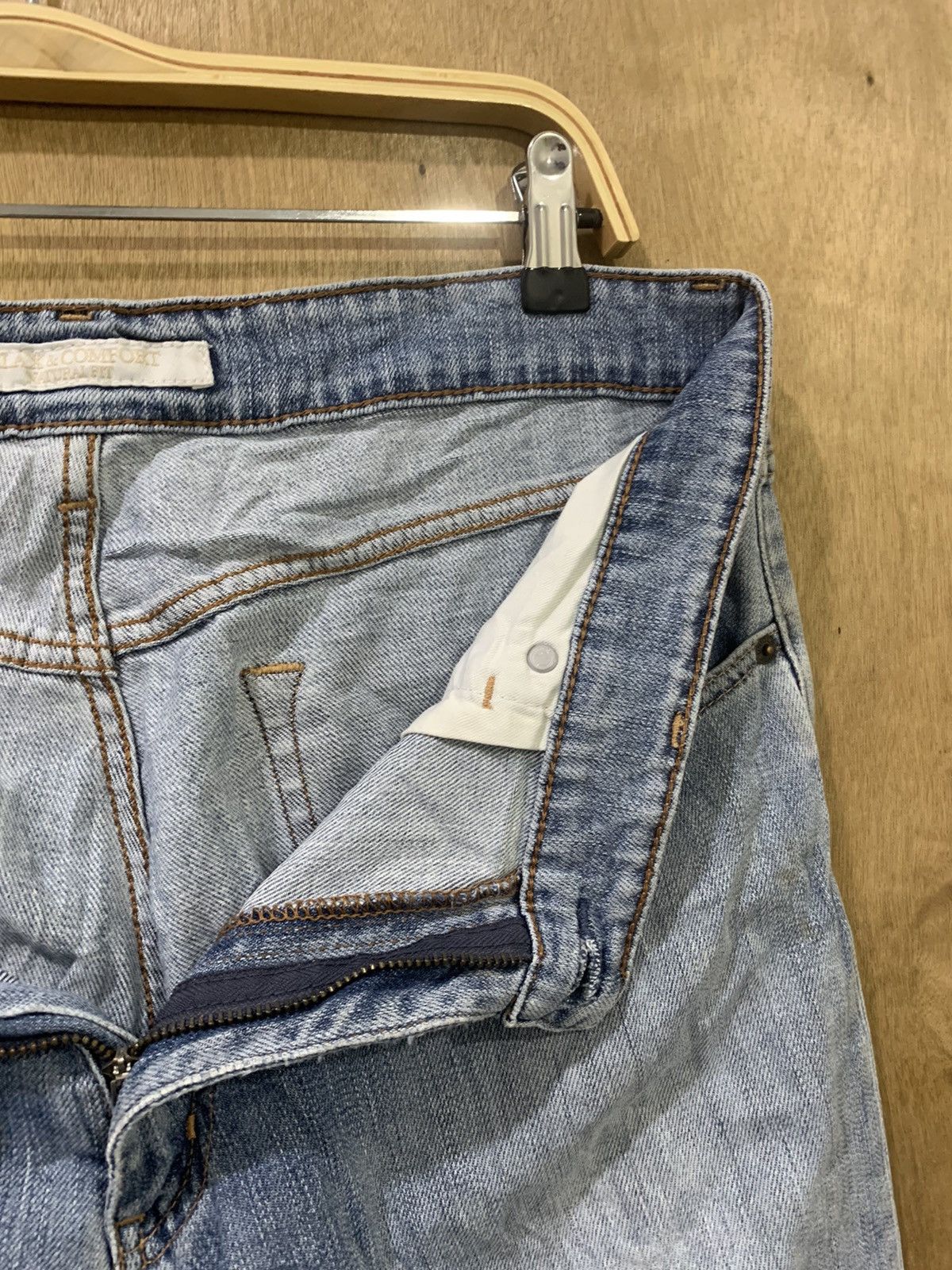 Japanese Brand × Uniqlo UNIQLO Vtg 90s Rugged Women Stonewash Distressed Denim Jeans Size US 34 / EU 50 - 18 Thumbnail