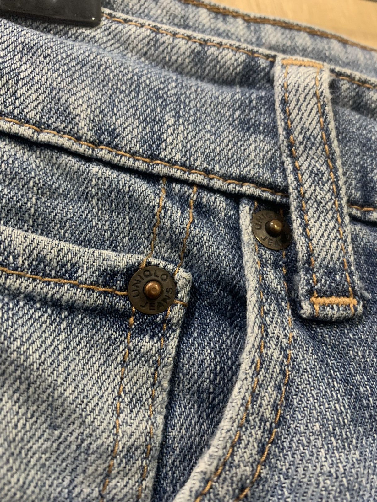 Japanese Brand × Uniqlo UNIQLO Vtg 90s Rugged Women Stonewash Distressed Denim Jeans Size US 34 / EU 50 - 10 Thumbnail