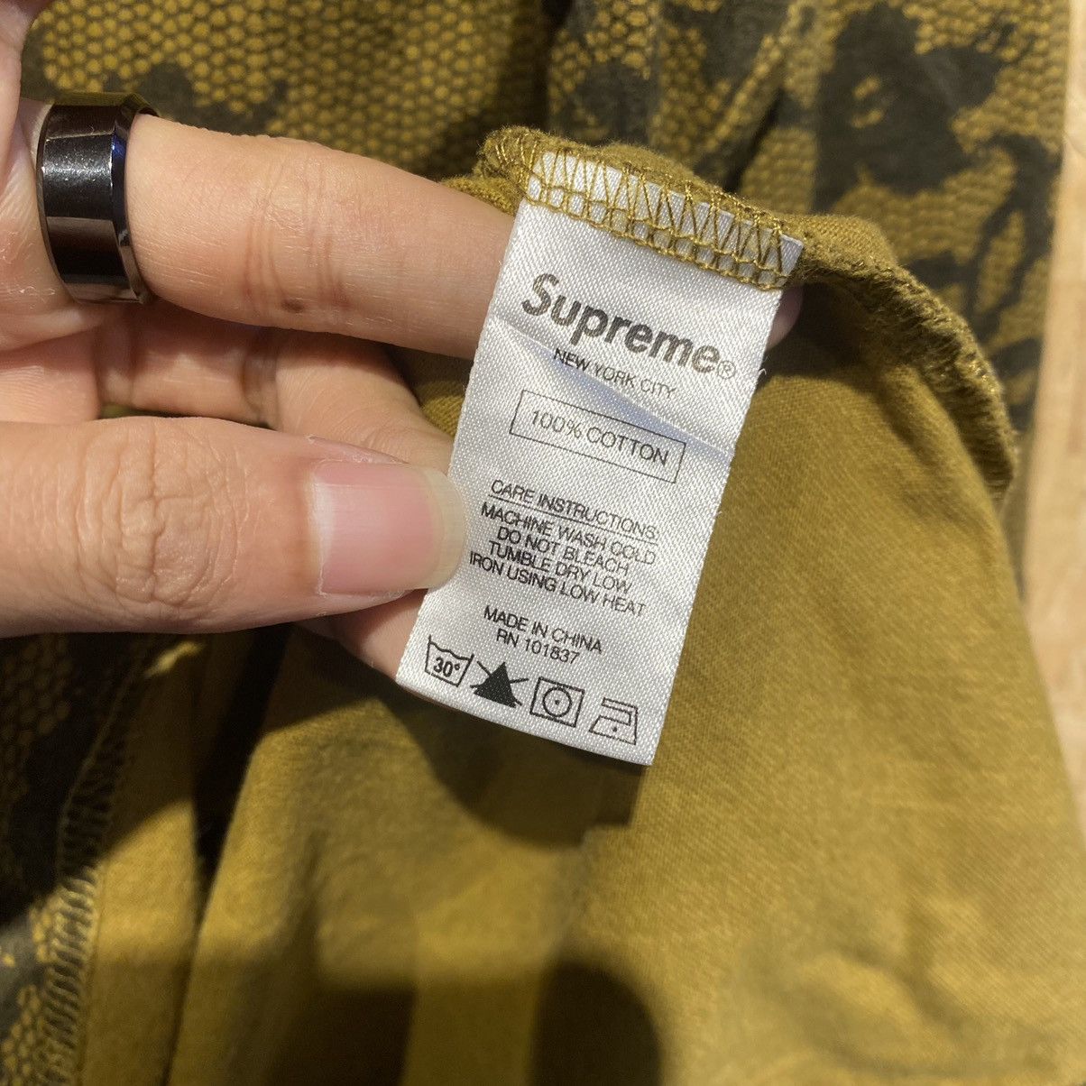Supreme Supreme Lace Embroided Longsleeve Tee Size US L / EU 52-54 / 3 - 8 Thumbnail