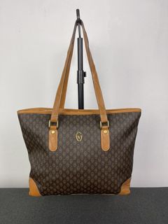 Gianni hot sale valentino bag