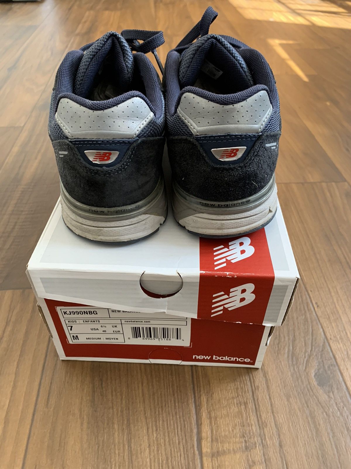 New Balance New Balance 990v4 Size 7 Size US 7 / EU 40 - 2 Thumbnail