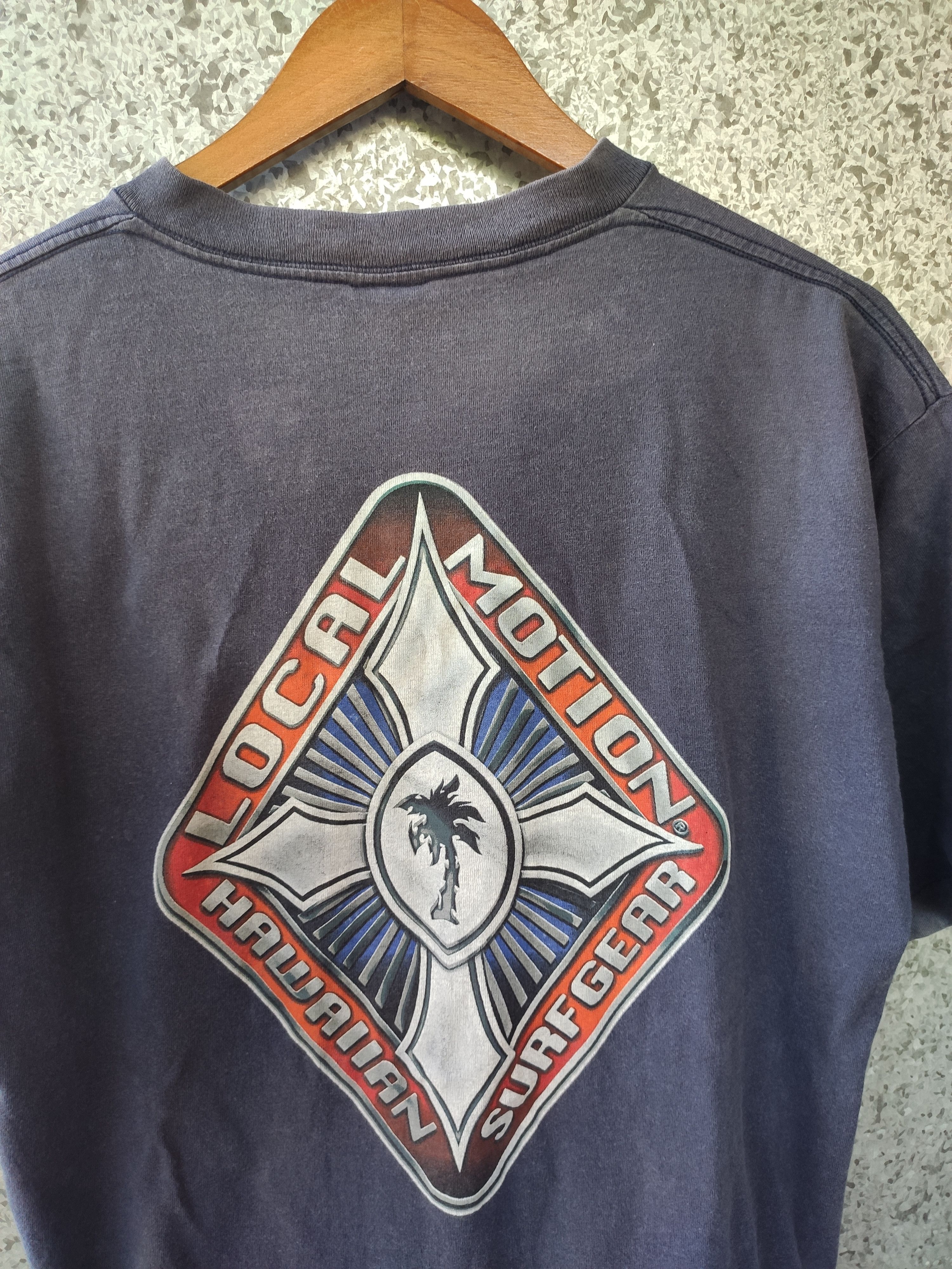 Sun Surf Vintage 90s Vtg Local Motion t shirt surfing brand back hit Size US M / EU 48-50 / 2 - 2 Thumbnail