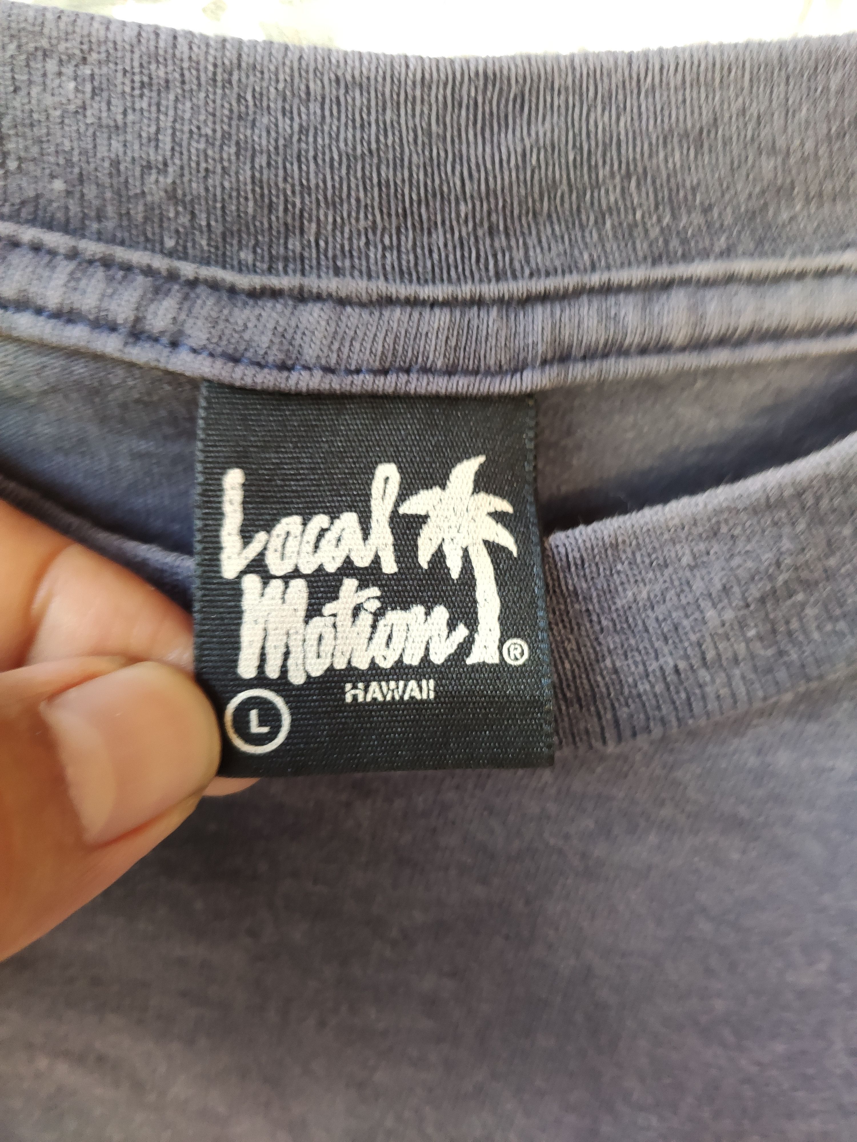 Sun Surf Vintage 90s Vtg Local Motion t shirt surfing brand back hit Size US M / EU 48-50 / 2 - 7 Thumbnail