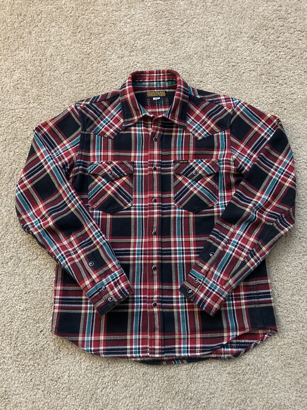 IHSH-237 Flannel