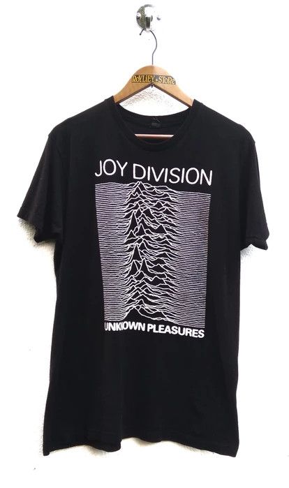 Band Tees Joy Division Unknown Pleasures Shirts Size US L / EU 52-54 / 3 - 1 Thumbnail