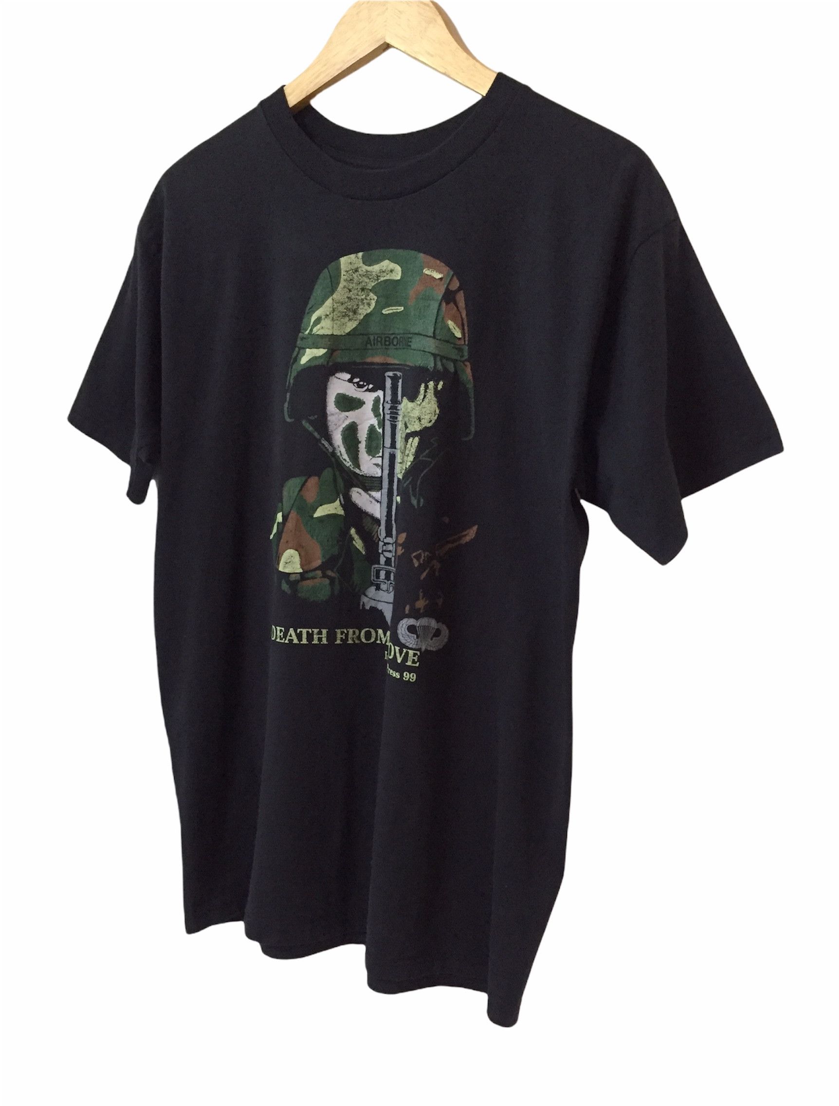 Fruit Of The Loom × Vintage VINTAGE 90s AIRBONE DEATH FROM ABOVE CAMO LOGO TSHIRT Size US L / EU 52-54 / 3 - 2 Thumbnail