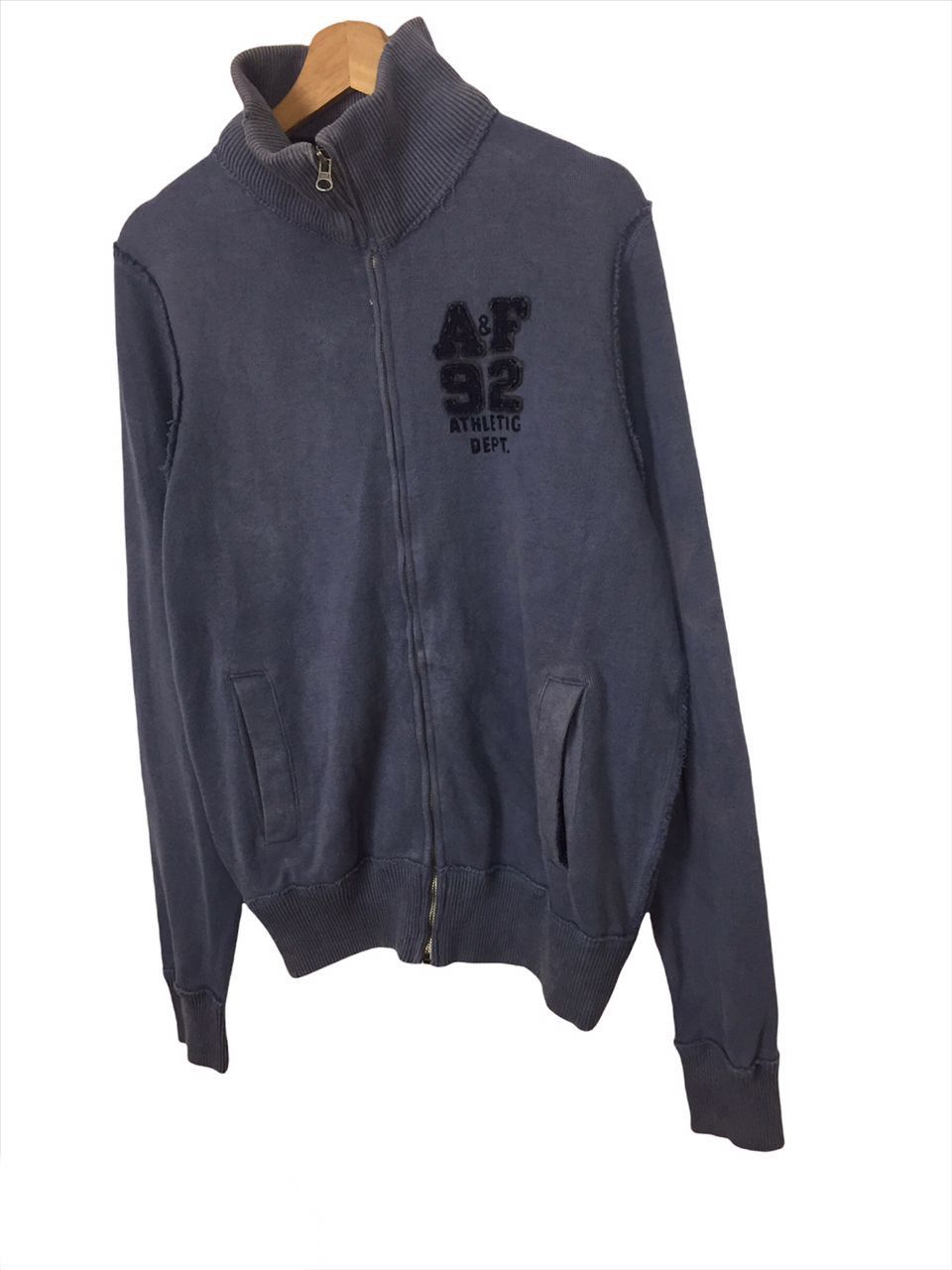 Abercrombie & Fitch Vintage Abercrombie & Fitch Sweater Zipped Up with Hood Size US S / EU 44-46 / 1 - 3 Thumbnail