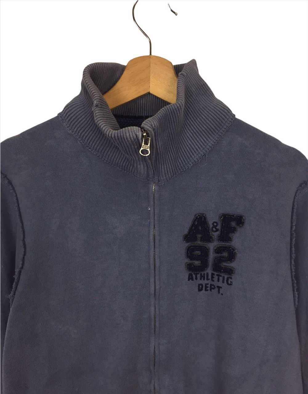 Abercrombie & Fitch Vintage Abercrombie & Fitch Sweater Zipped Up with Hood Size US S / EU 44-46 / 1 - 2 Thumbnail