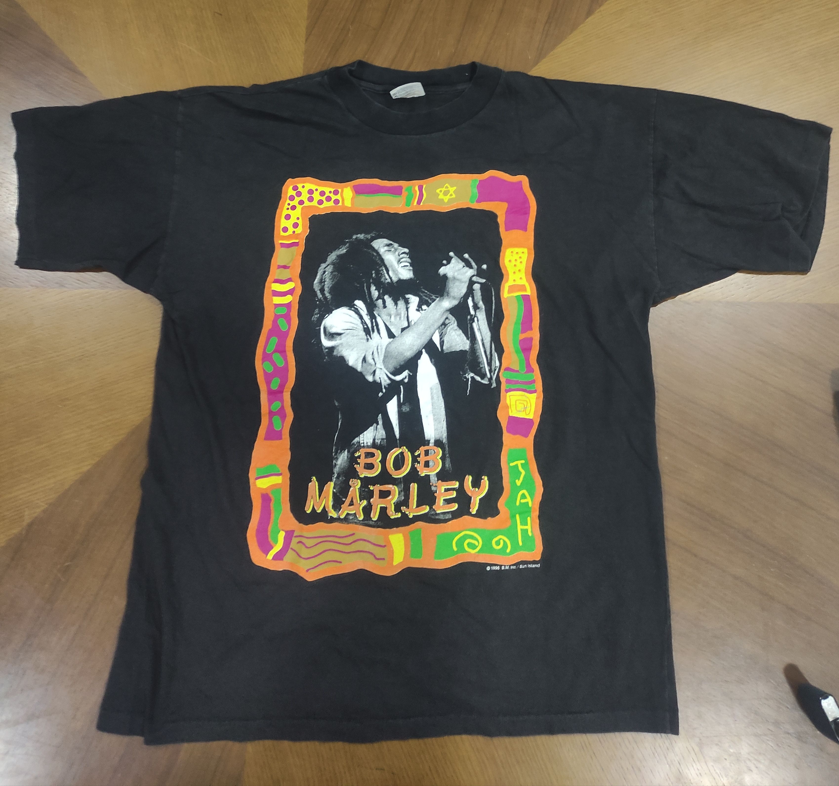 Band Tees VINTAGE BOB MARLEY 1996 SUN ISLAND T-SHIRT Size US XL / EU 56 / 4 - 1 Thumbnail