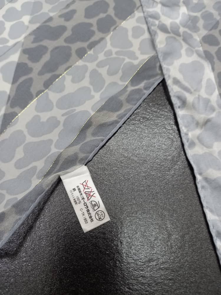 Bill Blass Bill Blass Scarf / Shawl Size ONE SIZE - 8 Thumbnail