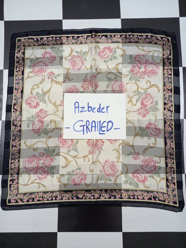 Bill Blass Bill Blass Scarf Size ONE SIZE - 1 Thumbnail
