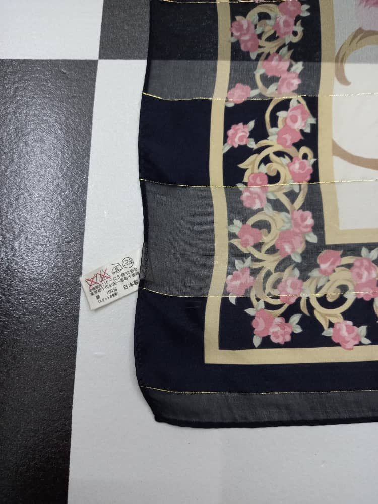 Bill Blass Bill Blass Scarf Size ONE SIZE - 3 Thumbnail