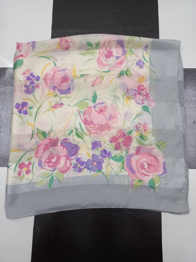 Bill Blass Bill Blass Scarf Size ONE SIZE - 3 Thumbnail