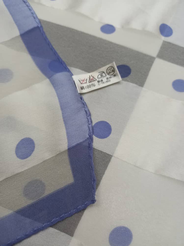 Bill Blass Bill Blass Scarf Size ONE SIZE - 3 Thumbnail