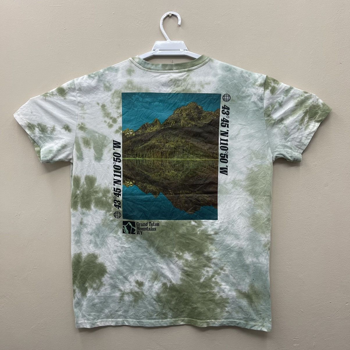 Vintage National Geographic T-Shirt Gran Teton Mountains Wy Size US XL / EU 56 / 4 - 2 Thumbnail