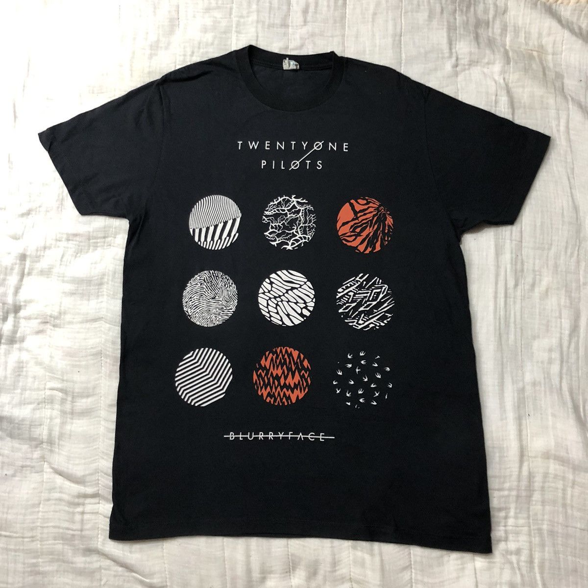 Band Tees Twenty One Pilots Blurryface T Shirt Size US L / EU 52-54 / 3 - 2 Thumbnail