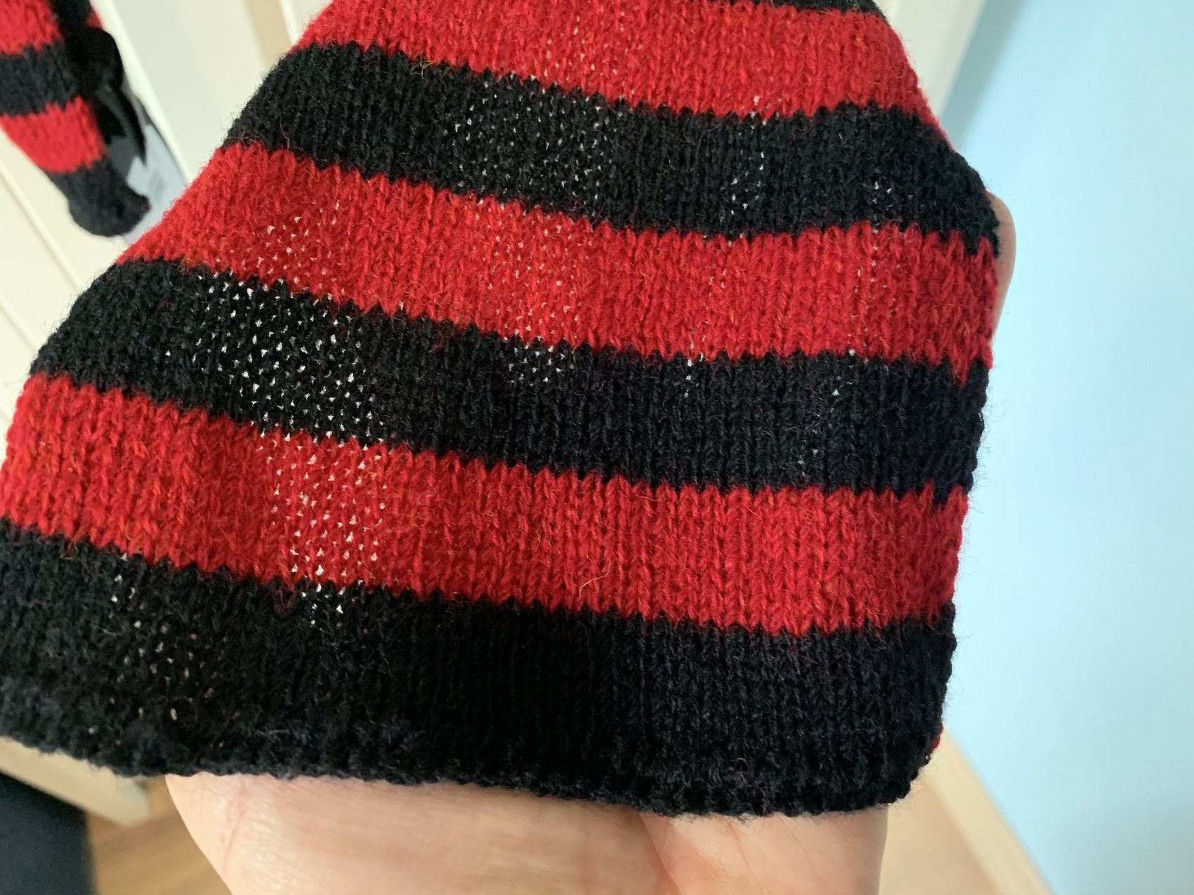 Hedi Slimane × Saint Laurent Paris FW'15 Red and Black Striped Extra Long Scarf Size ONE SIZE - 4 Thumbnail