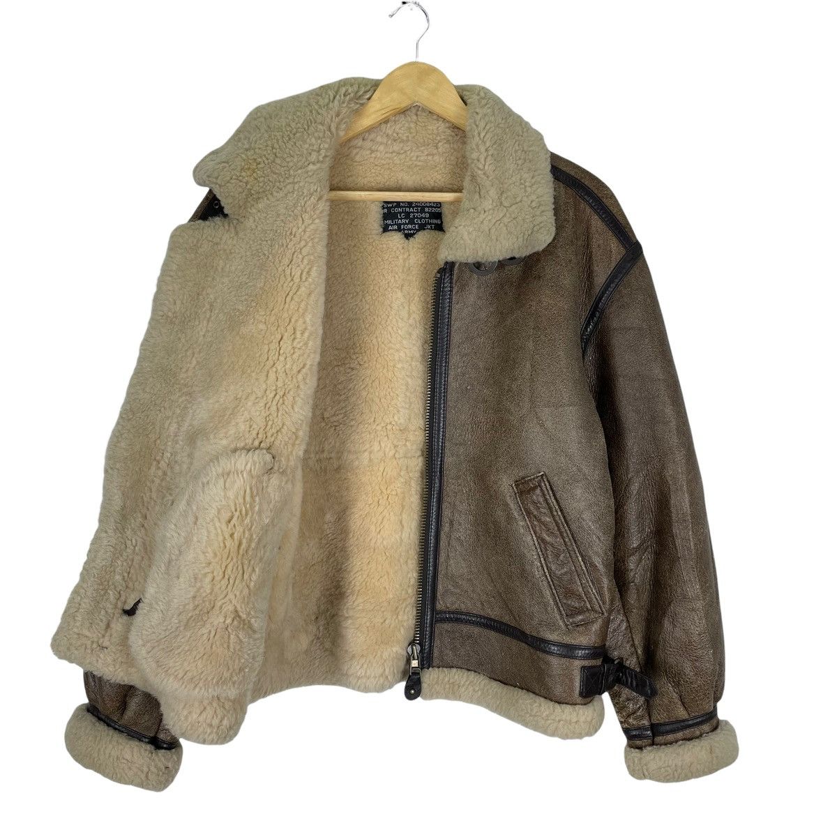 Genuine Leather ❄️MILITARY CLOTHING TYPE B3 LEATHER JACKET Size US M / EU 48-50 / 2 - 8 Thumbnail