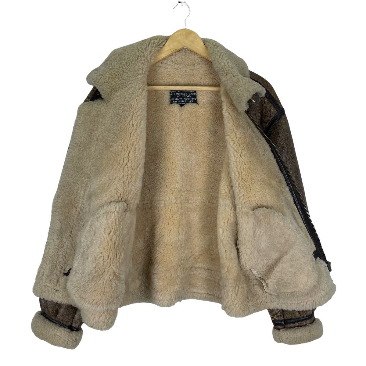 Genuine Leather ❄️MILITARY CLOTHING TYPE B3 LEATHER JACKET Size US M / EU 48-50 / 2 - 9 Thumbnail