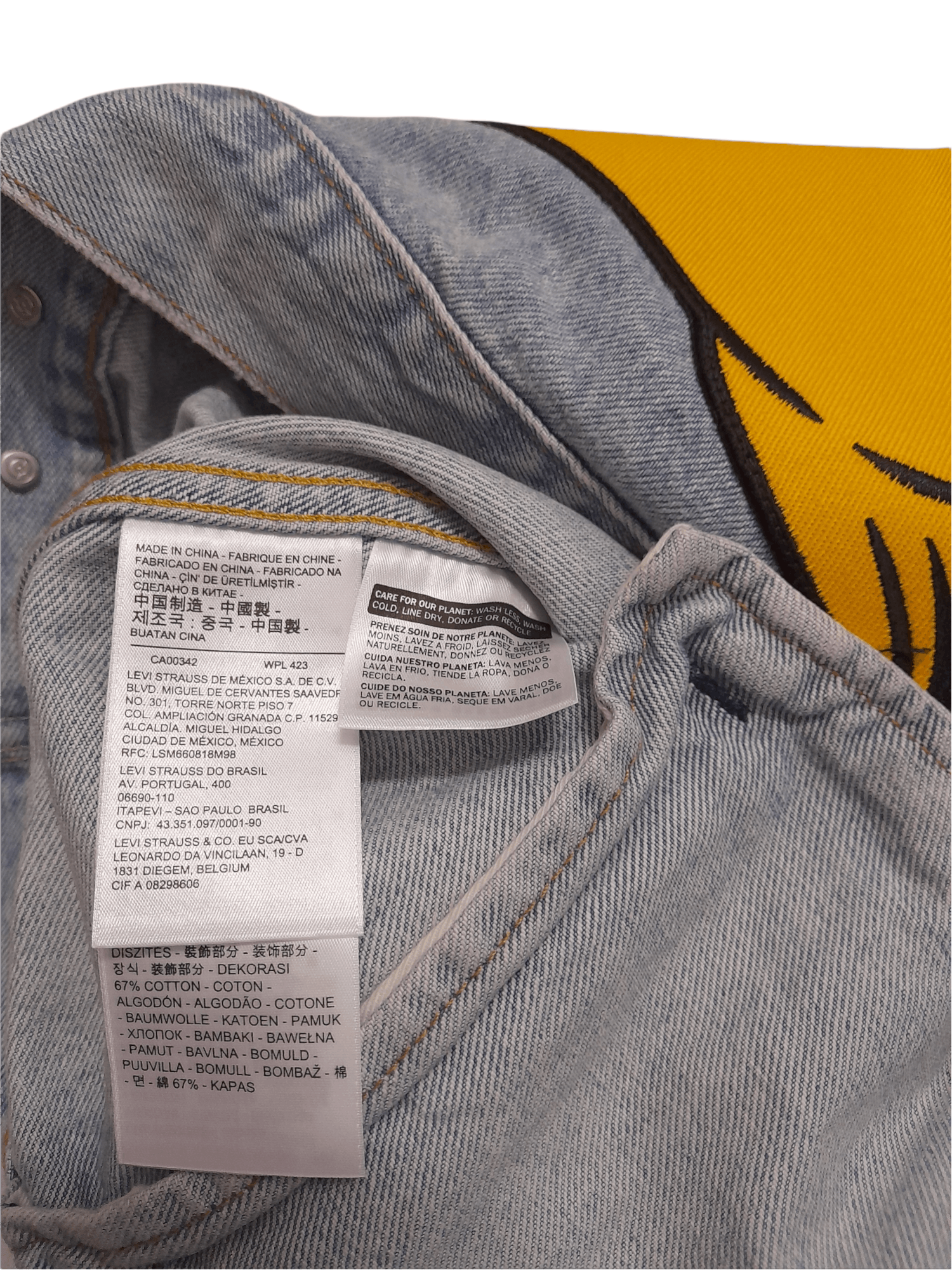 Levi's × Pokemon Levis Big E x Pokemon Anime Trucker Denim Jacket (D773A) Size US L / EU 52-54 / 3 - 10 Thumbnail