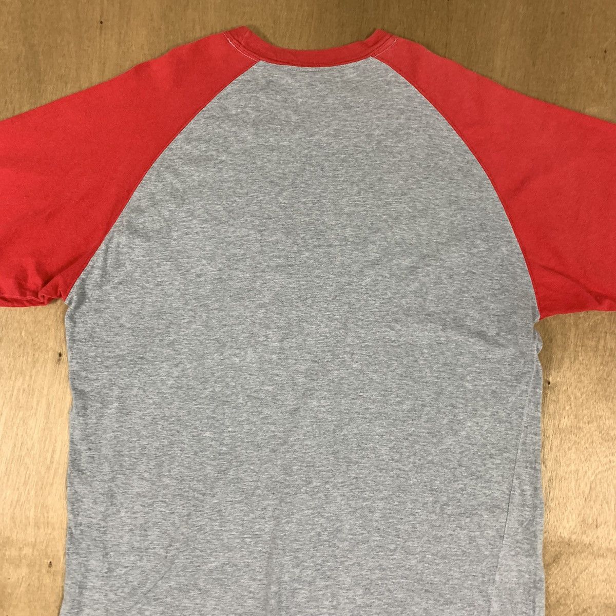 Mickey Mouse × The Letters Vintage 90s MICKEYMOUSE Letterman Raglan Summer Surf Tshirt Size US L / EU 52-54 / 3 - 10 Thumbnail