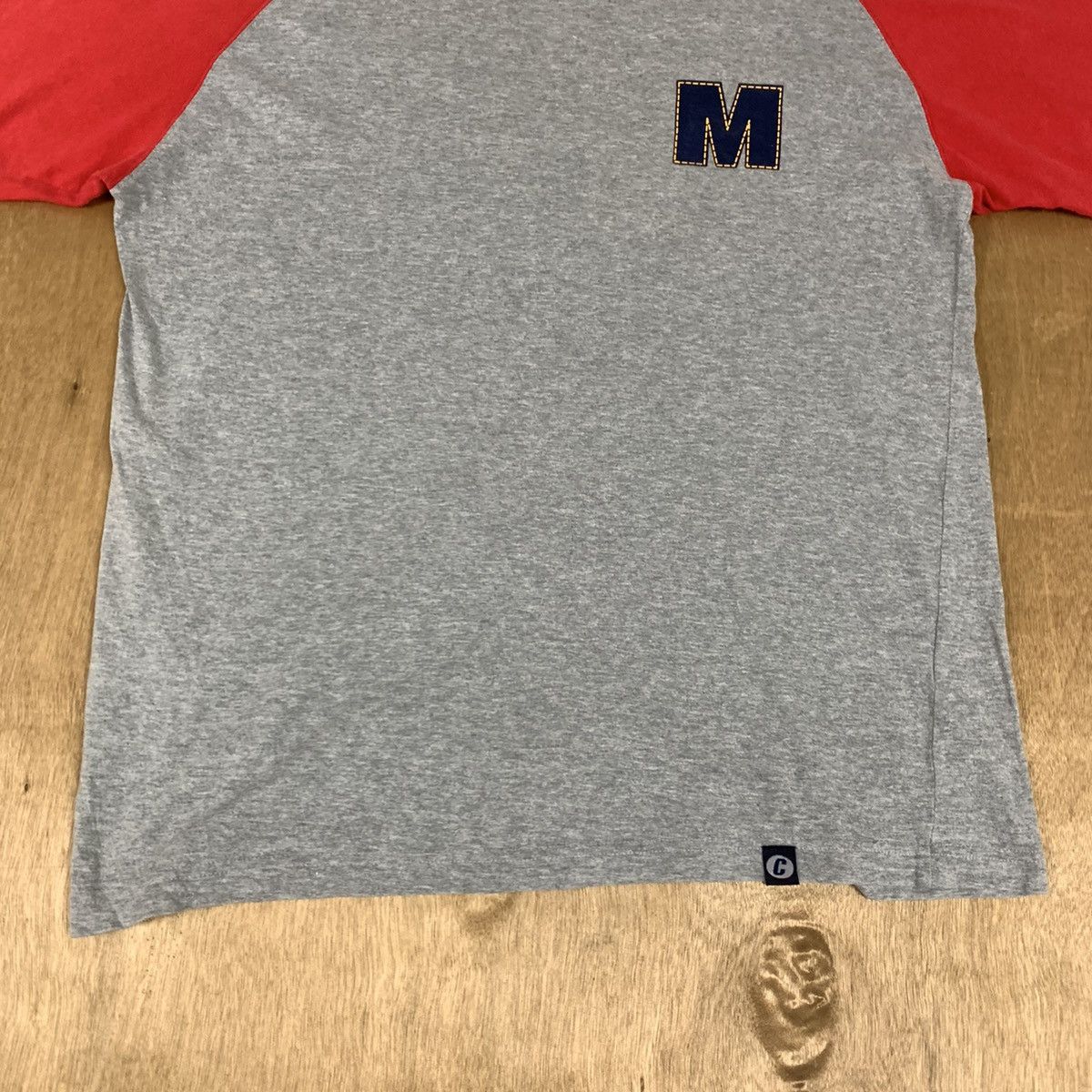 Mickey Mouse × The Letters Vintage 90s MICKEYMOUSE Letterman Raglan Summer Surf Tshirt Size US L / EU 52-54 / 3 - 4 Thumbnail