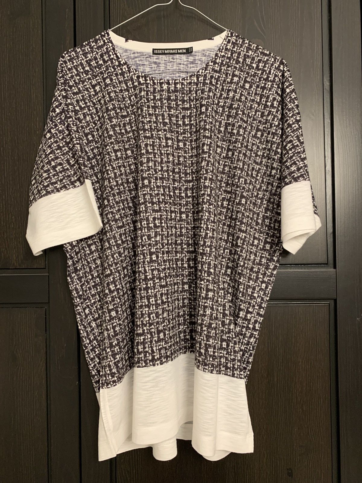 Issey Miyake Printed t-shirt with abstract check Size US L / EU 52-54 / 3 - 1 Thumbnail