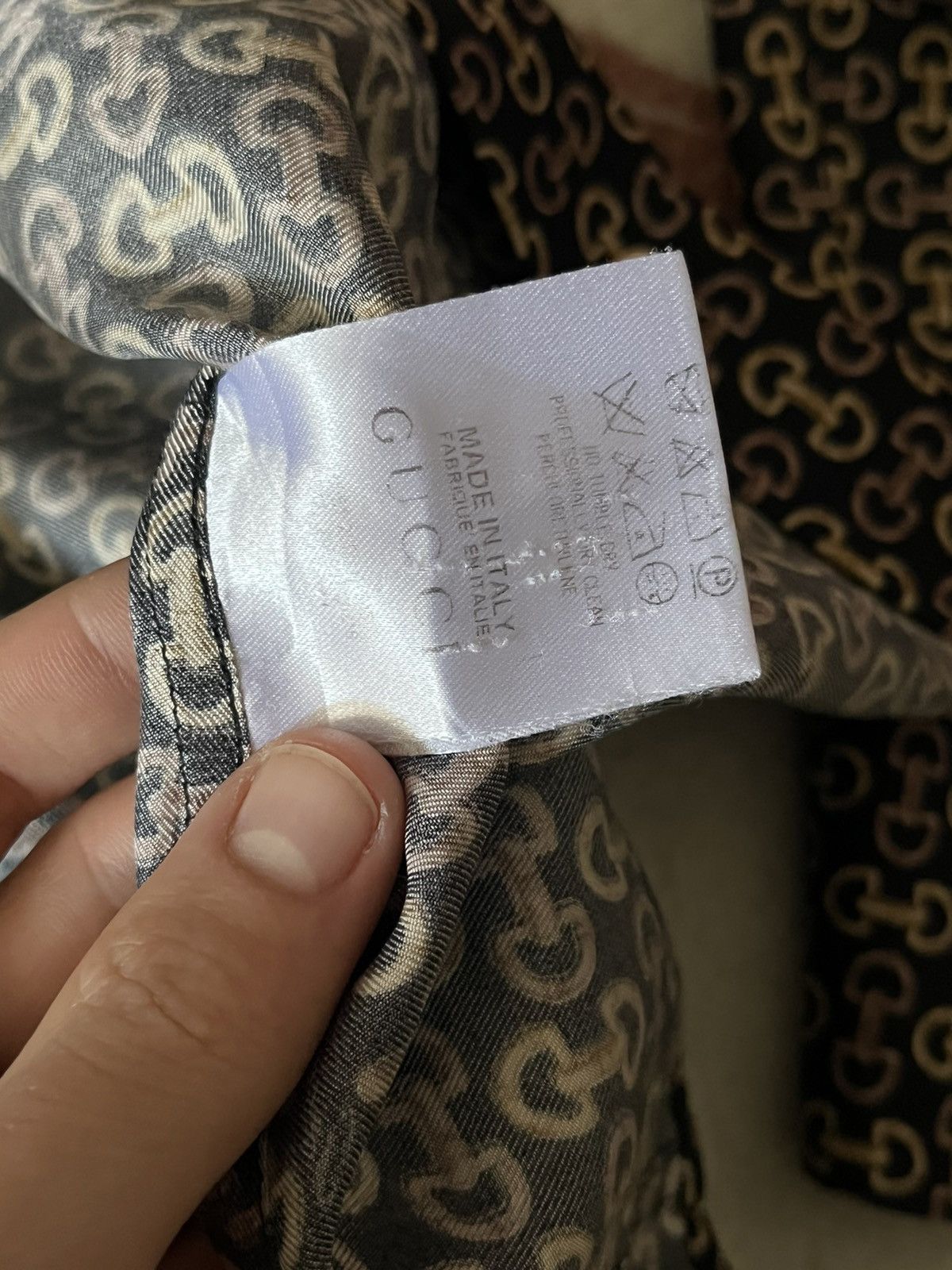 Gucci Gucci Silk Dress shirt Size 40S - 8 Thumbnail